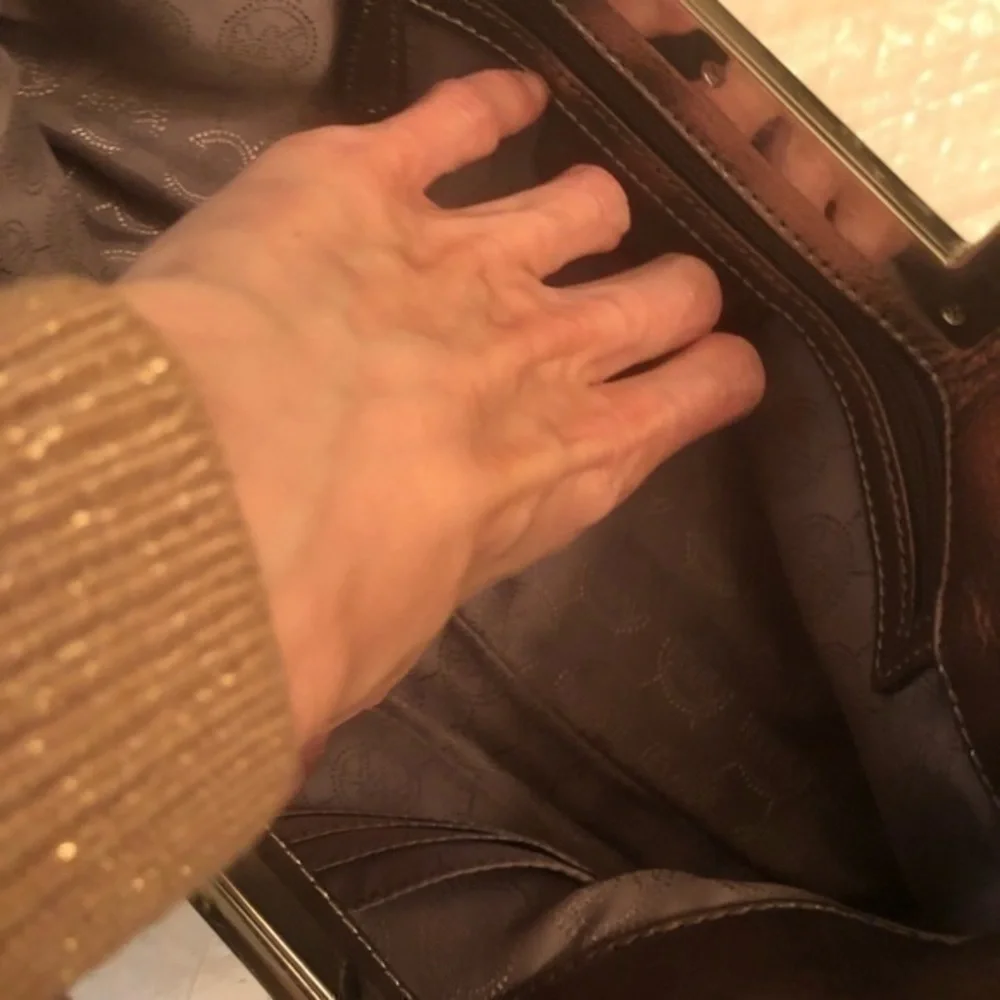 Michael kors silver leather convertible clutch bag